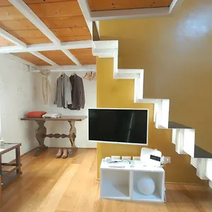  Holiday home Lost&found In Trastevere Italy